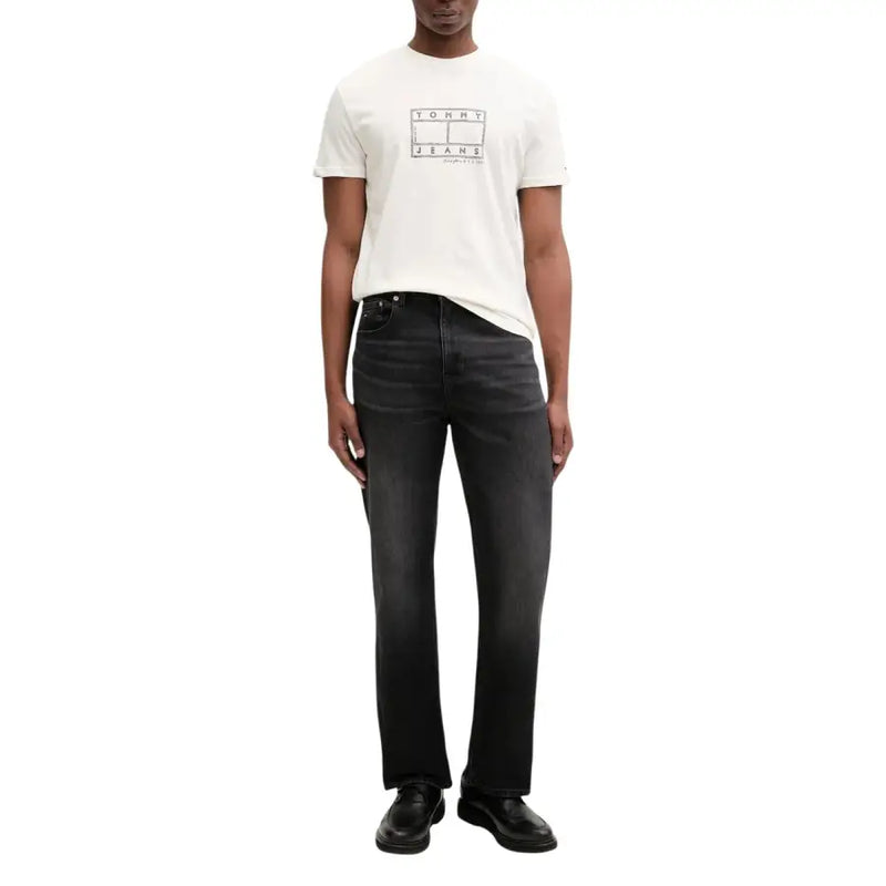 Tommy Hilfiger Jeans men white organic cotton t shirt with black logo print on the chest
