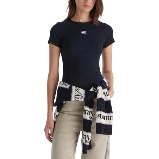 Marineblau Tommy Hilfiger Kurzarm t-shirt mit weißem Logo-Aufnäher