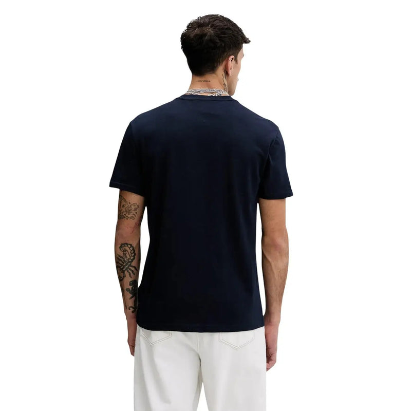 Tommy Hilfiger Blaues Herren-T-Shirt aus Bio-Baumwolle mit Rundhalsausschnitt, kurzen Ärmeln und dezenten Seitennähten