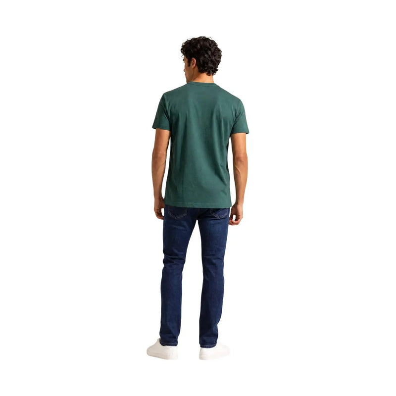 Tommy Hilfiger men green organic cotton t shirt with short sleeves and classic crew neck in regular fit
