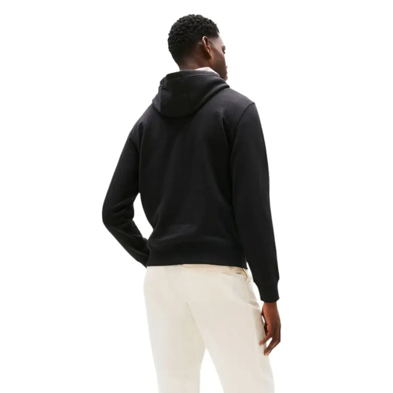 Tommy Hilfiger Herren-Hoodie aus schwarzem Bio-Baumwollstoff mit weichem, glattem Material und dezenten Nahtdetails