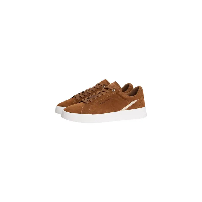 Tommy Hilfiger men sneakers beige suede low-top shoes with white rubber sole and beige side stripe for fall winter