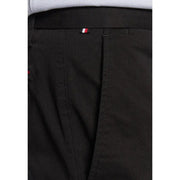 Noir Tommy Hilfiger Pantalon pour homme avec une texture tissée subtile et une étiquette de ceinture à rayures rouges, blanches et bleues