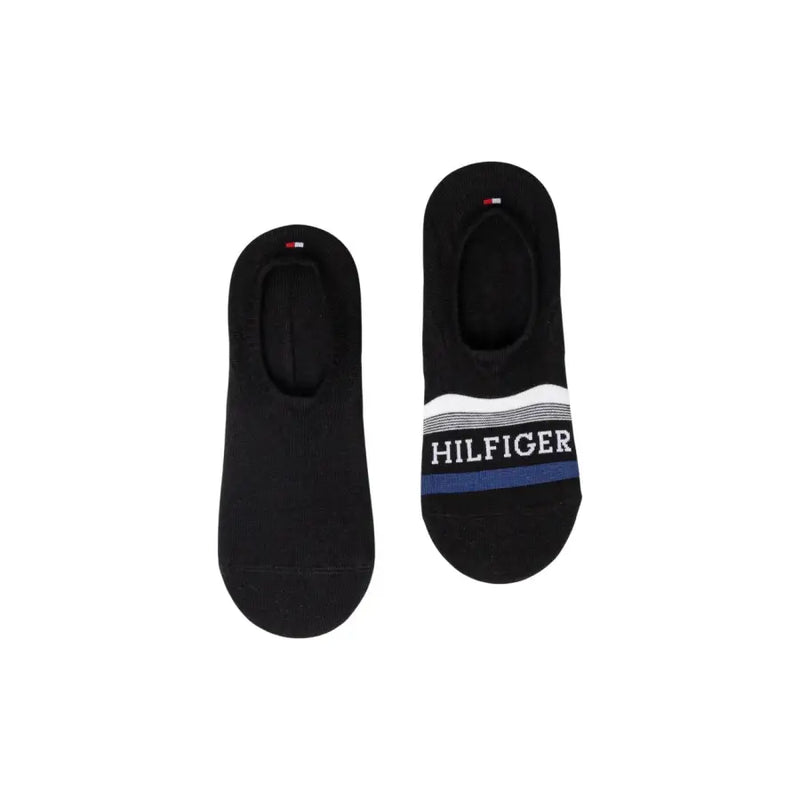 Schwarze Tommy Hilfiger No-Show-Socken mit weiß-blau gestreiftem Band und auffälligem Markennamen für Herrenunterwäsche