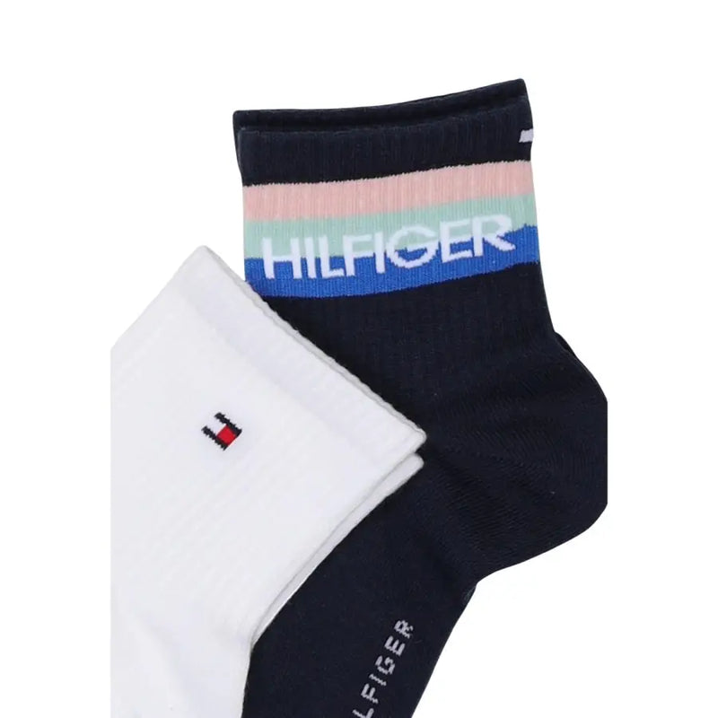 Marineblaue und weiße Knöchelsocken mit buntem Streifenband, verziert mit dem Tommy Hilfiger Logo für Herrenunterwäsche