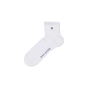 Weiß Tommy Hilfiger Knöchelsocke mit kleinem Logo am Bündchen und Markennamen an der Seite.