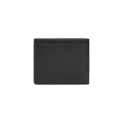 Tommy Hilfiger men wallet in black leather with subtle texture and precise stitching for daily use