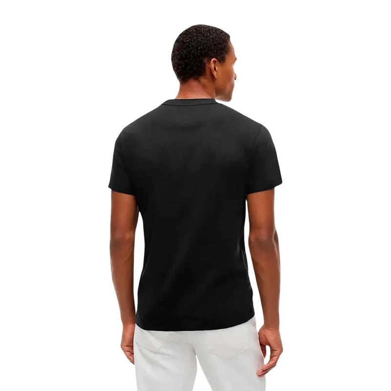 Tommy Hilfiger Schwarzes Herren-T-Shirt aus Baumwolle mit kurzen Ärmeln und Rundhalsausschnitt, Vorderansicht, für Freizeitkleidung