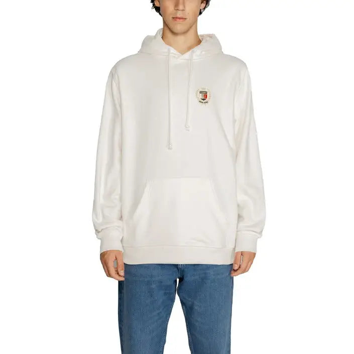 White Tommy Hilfiger hooded sweatshirt with small embroidered chest patch