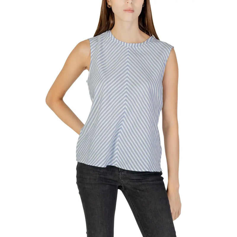 Tommy Hilfiger women tank top in light blue and white chevron stripes made of lightweight cotton fabric