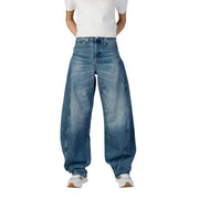 Tommy Hilfiger women’s blue organic cotton jeans with high-waisted, relaxed wide-leg cut and subtle fading