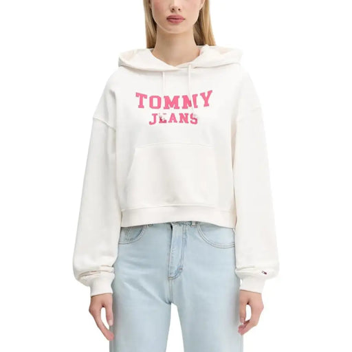 Tommy Hilfiger women’s white hooded organic cotton sweatshirt with pink lettering on chest and cropped hoodie design