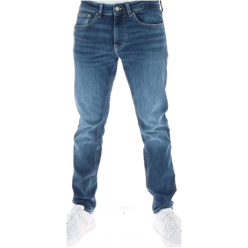 Tommy Jeans Herrenjeans aus blauem Denim mit klassischem geradem Bein und Tommy Hilfiger Knopfdetail, Vorderansicht