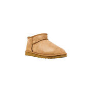 Ugg Herren-Ankle-Boots aus beigefarbenem Wildleder mit weichem Plüschfutter und klassischem, niedrig geschnittenem Winterdesign