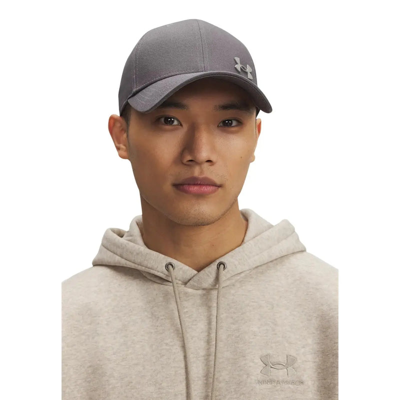 Under Armour Casquette grise pour homme, à calotte structurée et visière incurvée, vue de face