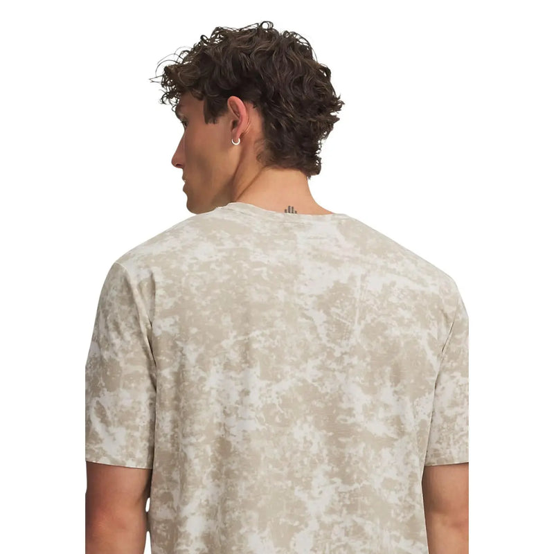 Under Armour men beige and white tie-dye regular fit short-sleeved t-shirt in cotton blend material