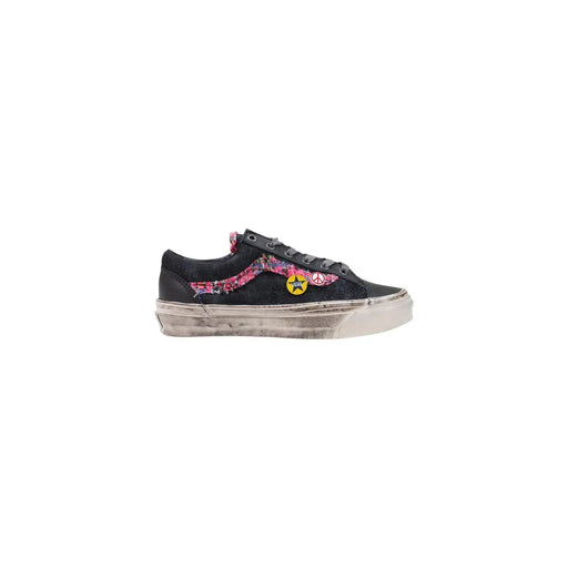 Baskets Vans Old Skool en cuir noir pour homme, finition délavée et usée, broderie florale rose et patch étoile de la paix jaune