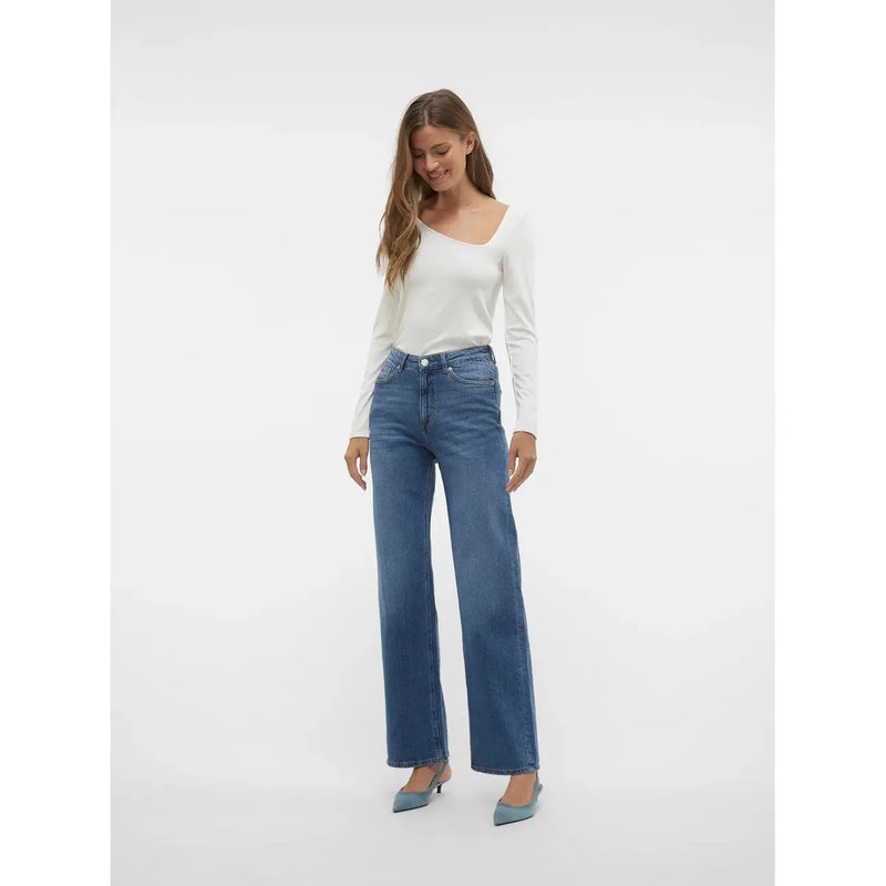 Vero moda Damenjeans aus blauem Baumwollmischgewebe mit geradem Bein und klassischem Fünf-Taschen-Design