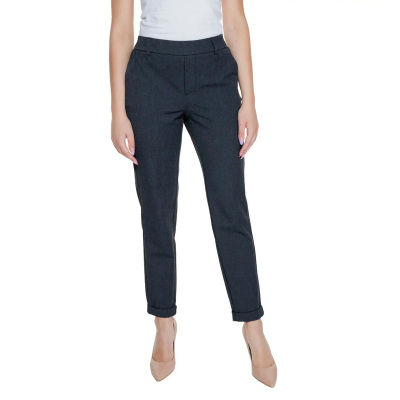 Vero Moda women black tailored trousers with plain front pockets straight-leg cut and rolled cuffs