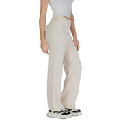 Vero Moda women white viscose blend cream-colored high-rise wide-leg trousers with smooth flowing fabric fall winter