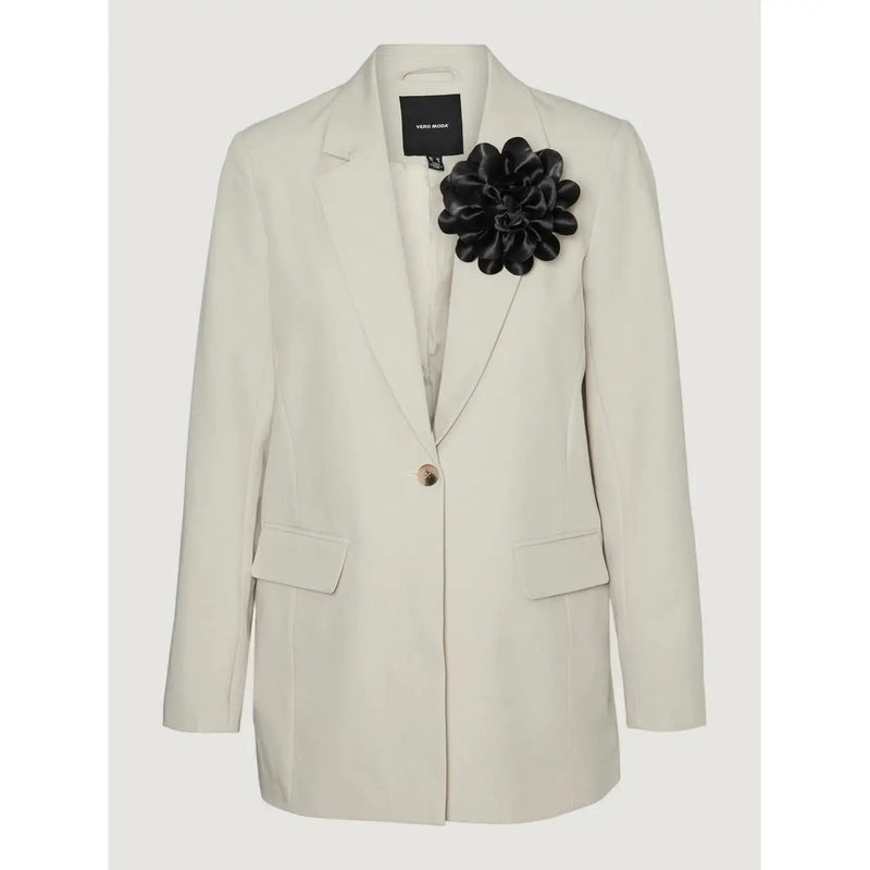 Vero Moda women’s beige cream-colored blazer with single button closure front pockets and black satin flower brooch