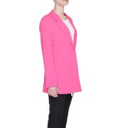 Vero moda women’s fuchsia single-breasted blazer with button closure sleek tailored fit and notched lapels
