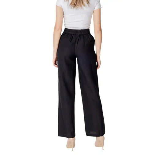 Black high-waisted wide-leg Vila clothes trousers with elastic waistband made of cotton linen viscose blend