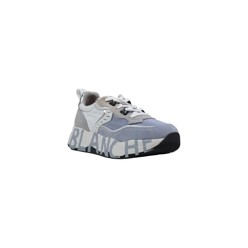 Grauer Wildleder-Sneaker von Voile Blanche für Damen mit markantem Blanche-Schriftzug auf der Sohle.