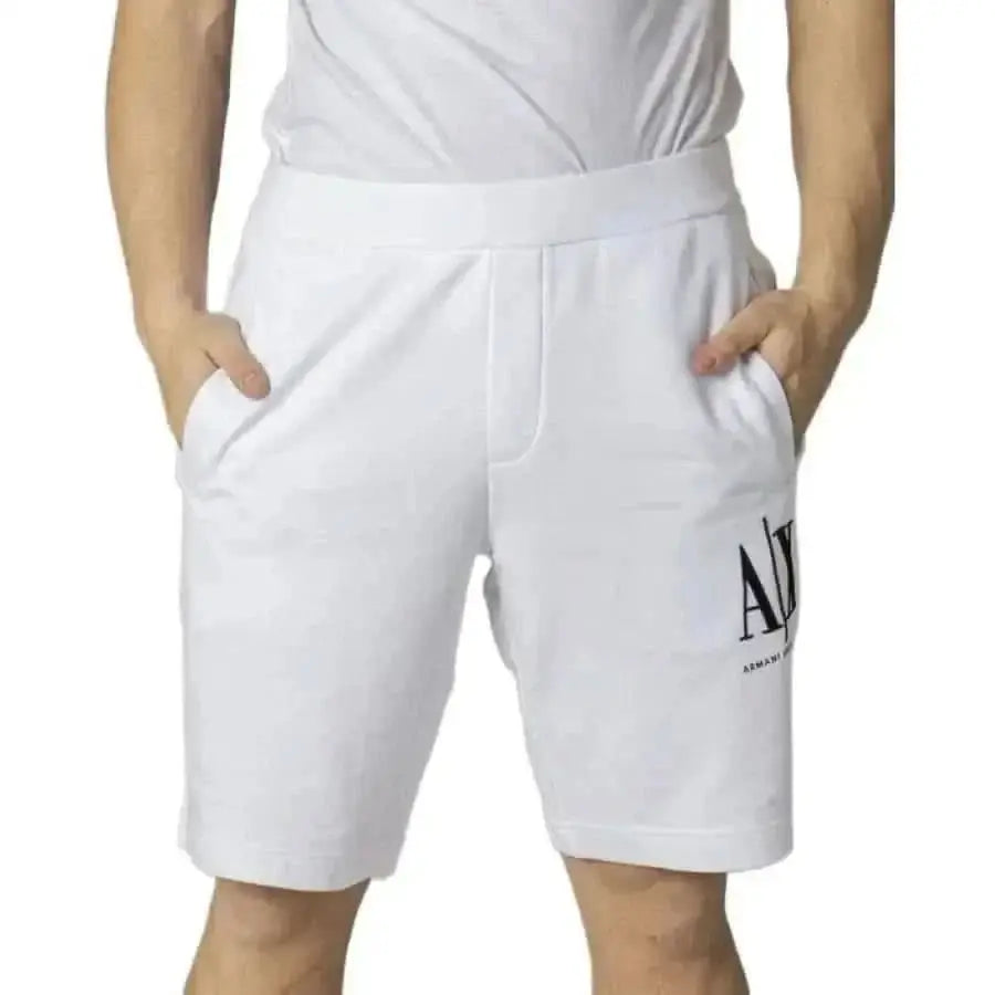 Blanc Armani Exchange short de sport avec logo Armani Exchange Hommes Shorts gamme de produits