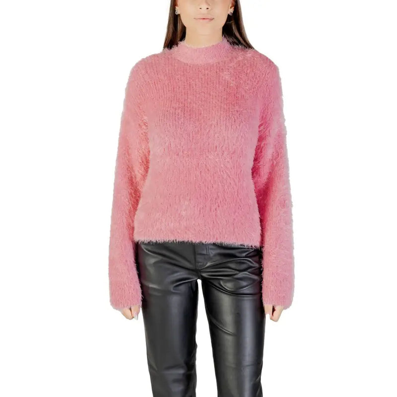 Weicher, flauschiger, rosafarbener Strickpullover aus Polyester mit hohem Kragen und langen Ärmeln für Damen