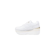 White platform sneaker with gold accents from Guess Women Fall Winter collection