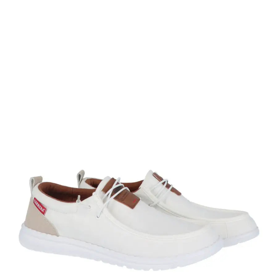 Carrera Men Sneakers in urban city style, white shoe with brown sole