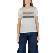 White organic cotton women’s T-shirt with BE UNIQUE text and leopard print accents