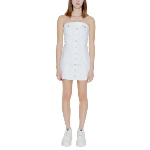 Tommy Hilfiger White Cotton Strapless Mini Dress Tommy Hilfiger White Cotton Strapless Mini Dress