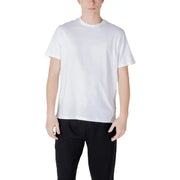 Men’s black short sleeve T shirt paired with white T-shirt and black pants