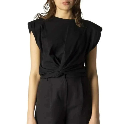 Hanny Deep Frau in Schwarz top für Frühling und Sommer, stilvoll Hanny Deep Unisex-Shorts