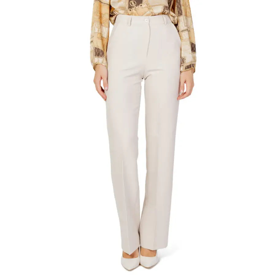 
                      
                        Hanny Deep - Women Trousers - white / 40 - Clothing
                      
                    
