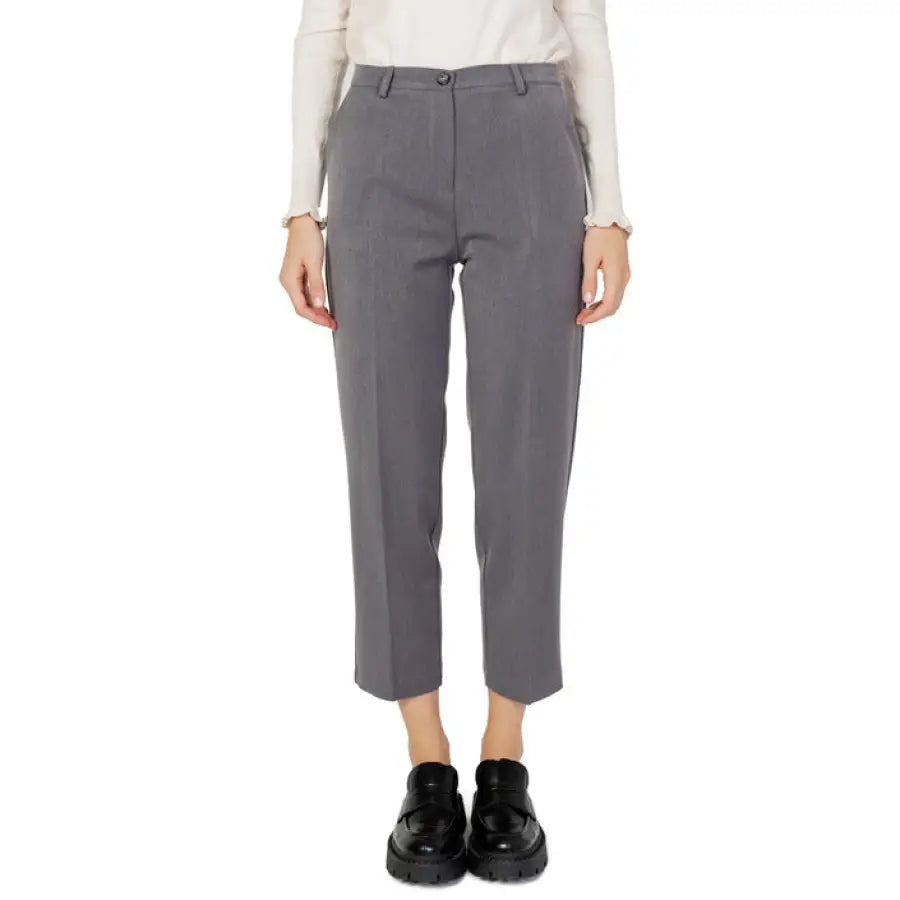 
                      
                        Hanny Deep - Women Trousers - grey / 40 - Clothing
                      
                    