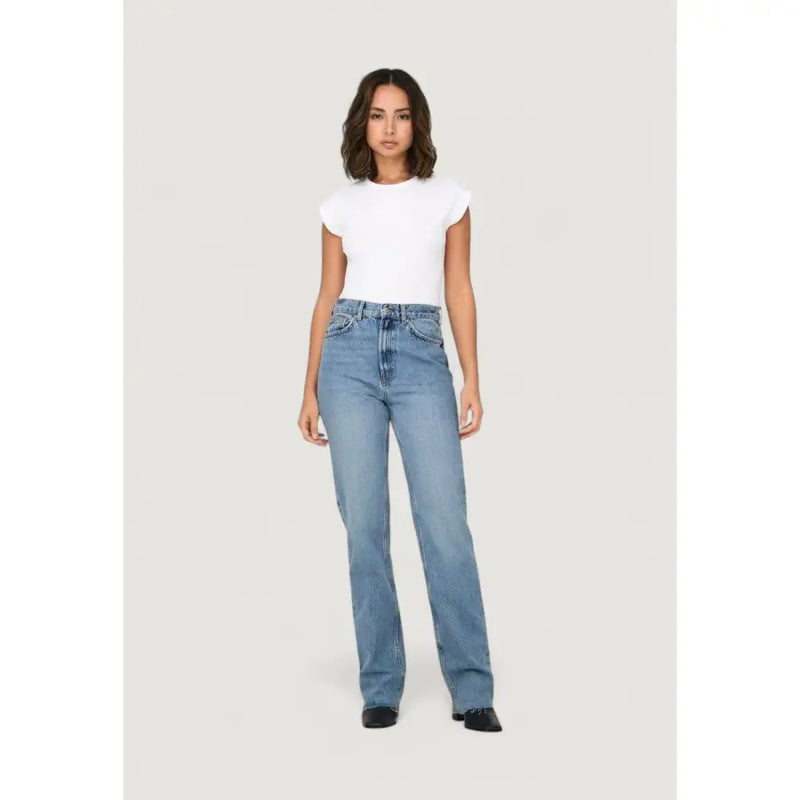 Jean en denim bleu clair taille haute pour femme, coupe droite, cinq poches, 100 % coton