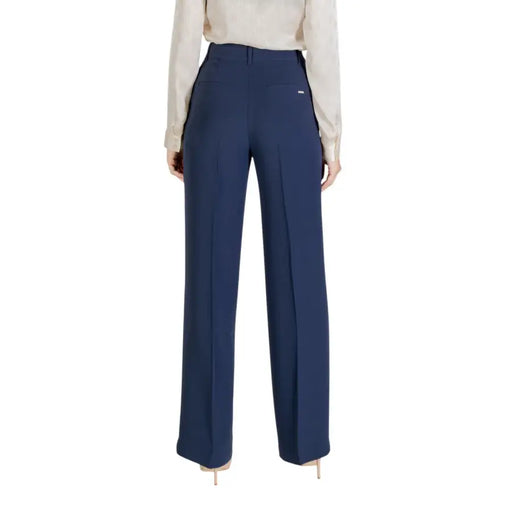 Women’s navy blue high-waist wide-leg polyester trousers with pockets for fall winter fashion