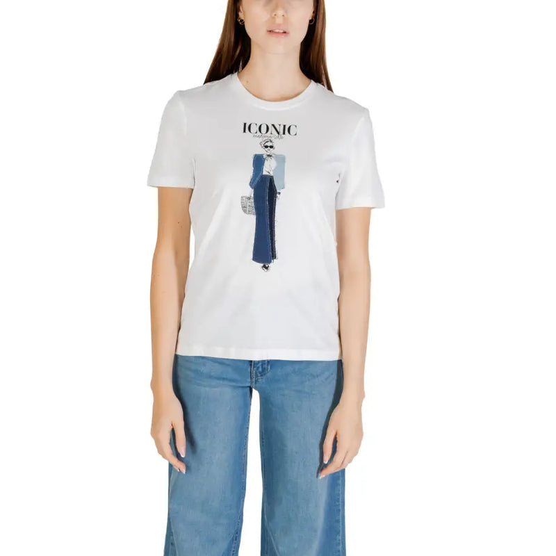 Women’s White Organic Cotton T-Shirt with Iconic Woman Print
