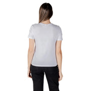 White short-sleeved organic cotton t-shirt for women with a simple crew neck design and printed detail