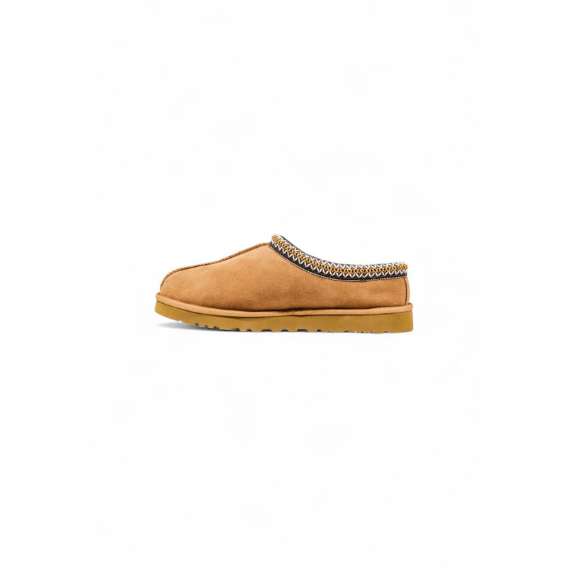 Ugg Women Beige Suede Round Toe Slippers Fall Winter
