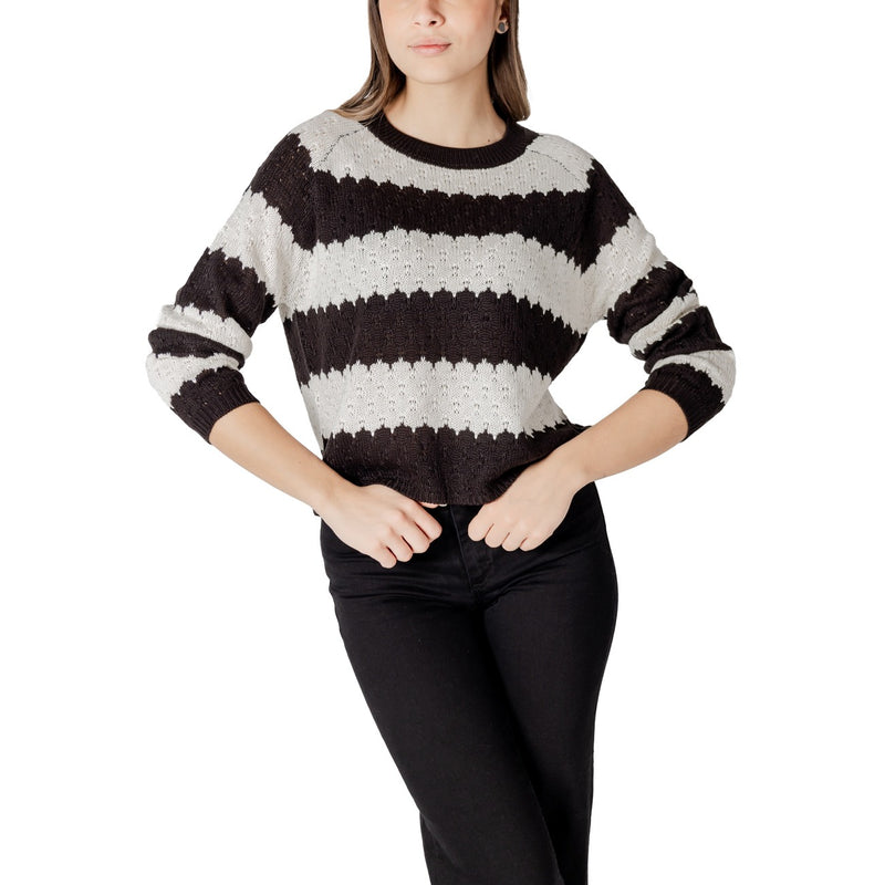 Pull en acrylique noir rayé à manches longues et col rond