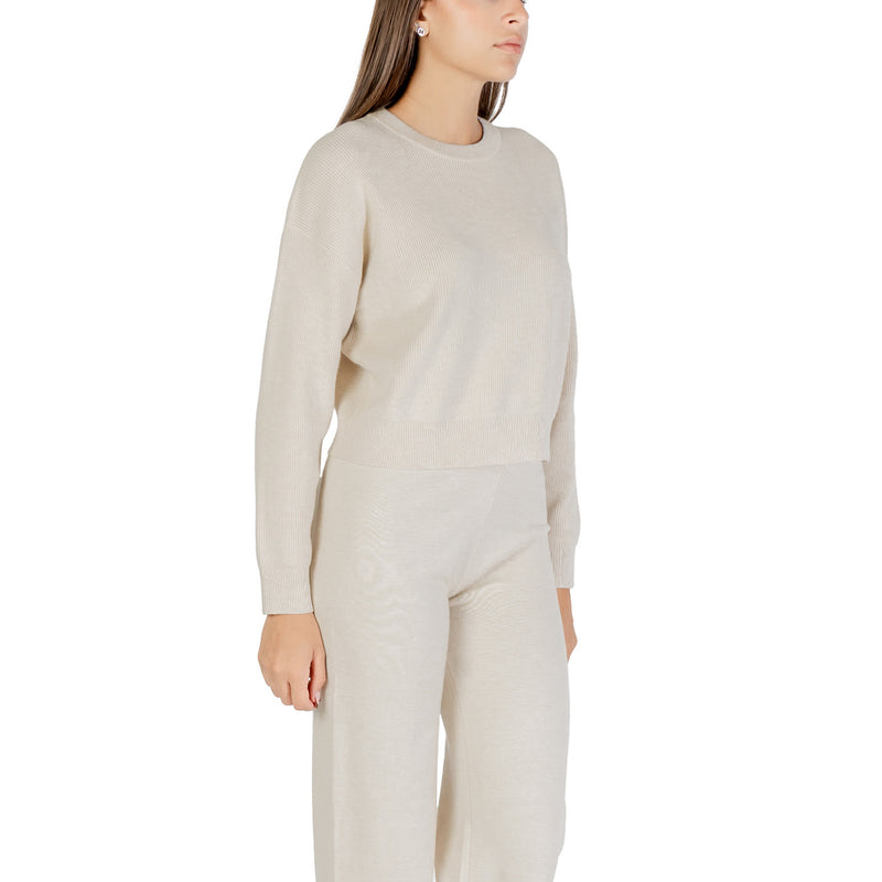 White Long Sleeve Round Neck Knit Sweater for Women