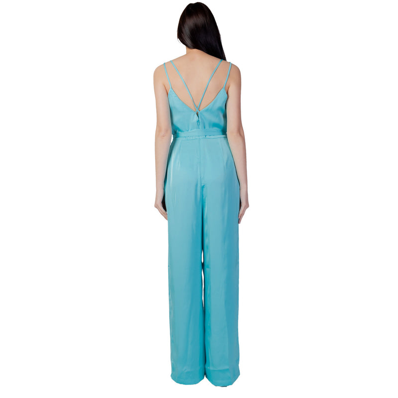 Vila Clothes Combinaison bleu clair pour femmes avec col en V et bretelles